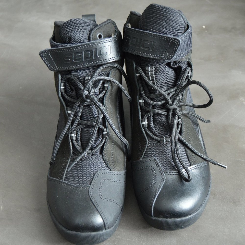 Sedici Podio Street Riding Light Weight Motorcycle Black Size 9 Boots | Size 9